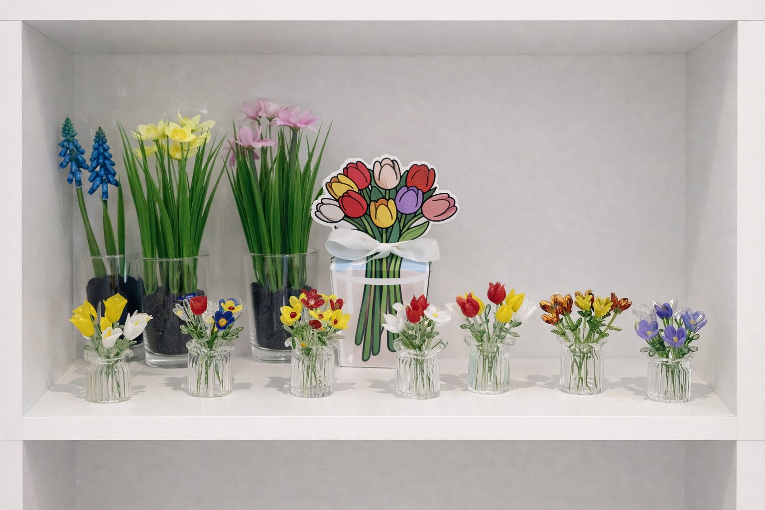 Miniature glass flower vases