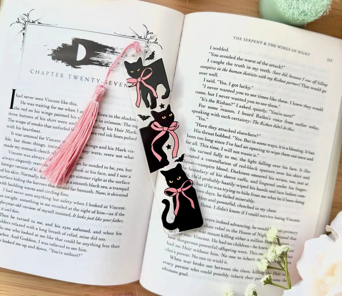 Glass like acrylic book marks in 7 different designs with silk tassels