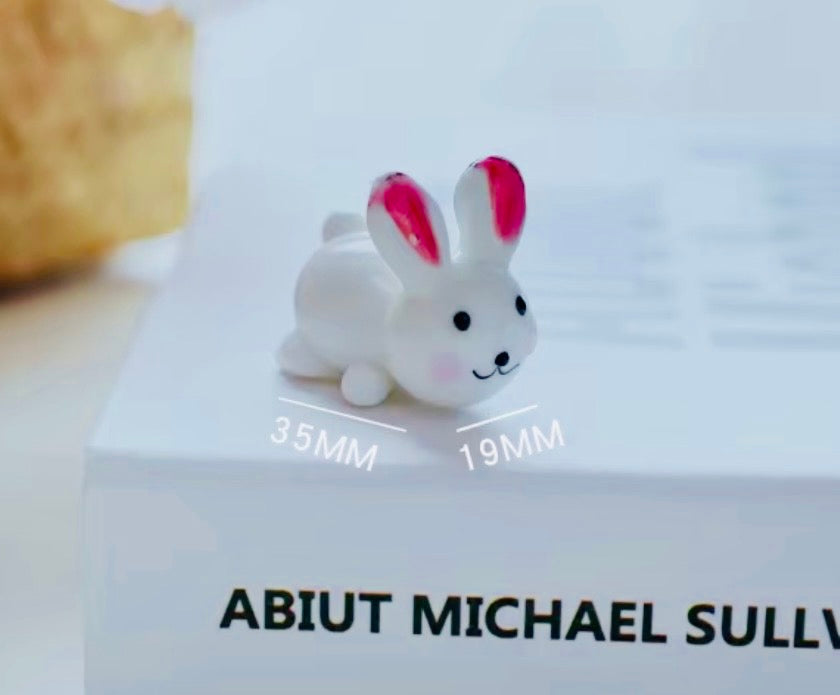 Glass miniature Bunny